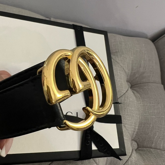 SOLD Gucci Marmont Leather Belt with Shiny Buckle - Size 70 (US 24) - Picture 3 of 11